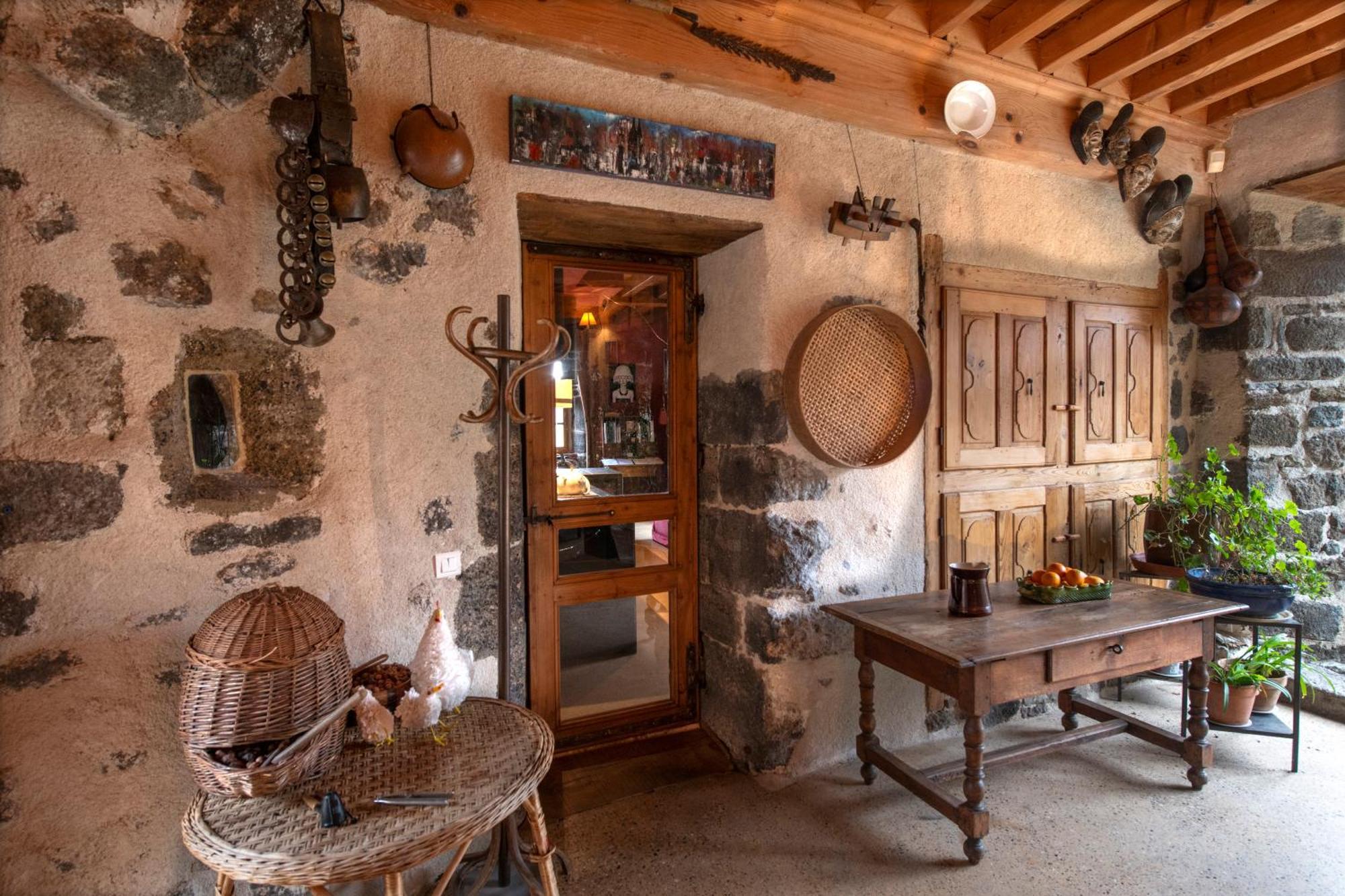 Chambre D'Hotes Et Gites Du Tapissier Polignac  Экстерьер фото
