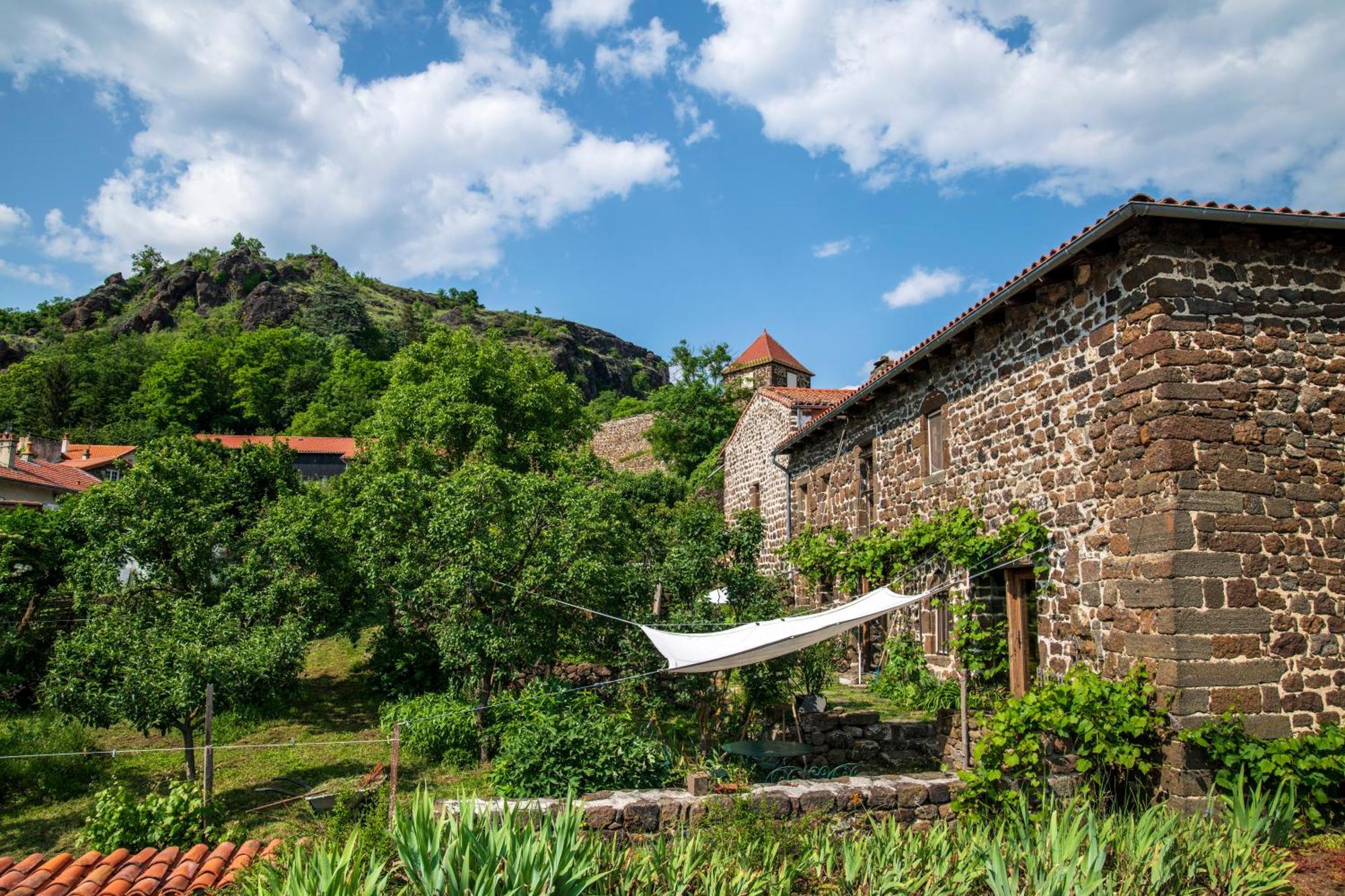 Chambre D'Hotes Et Gites Du Tapissier Polignac  Экстерьер фото